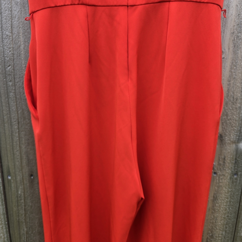 New York and Company Red Sleeveless Jumpsuit Size 6, - Picture 7 of 16